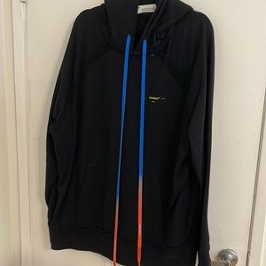 MENS OFF WHITE SWEATER